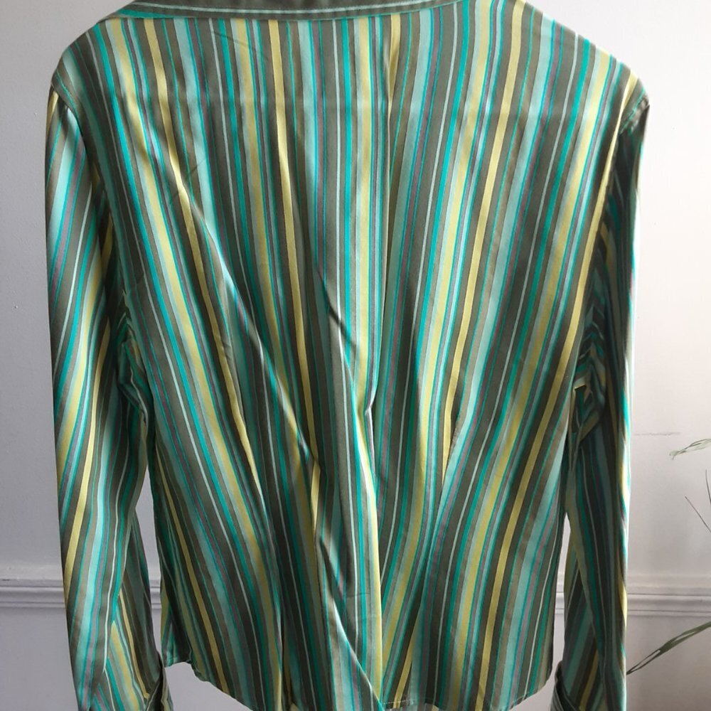 The Limited Button Down Shirt Women Medium - Picture 5 of 5